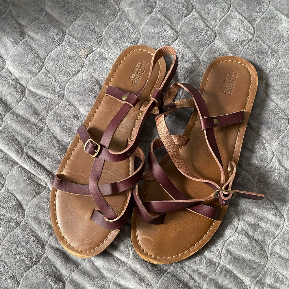 Strappy brown sandal.